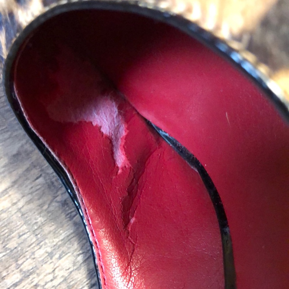 Shoes - Picture 5 of 5
